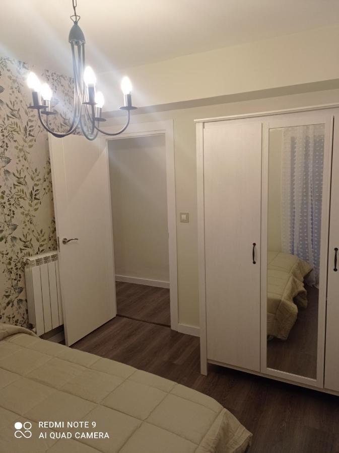 Zapaterias Apartamento Leão Exterior foto