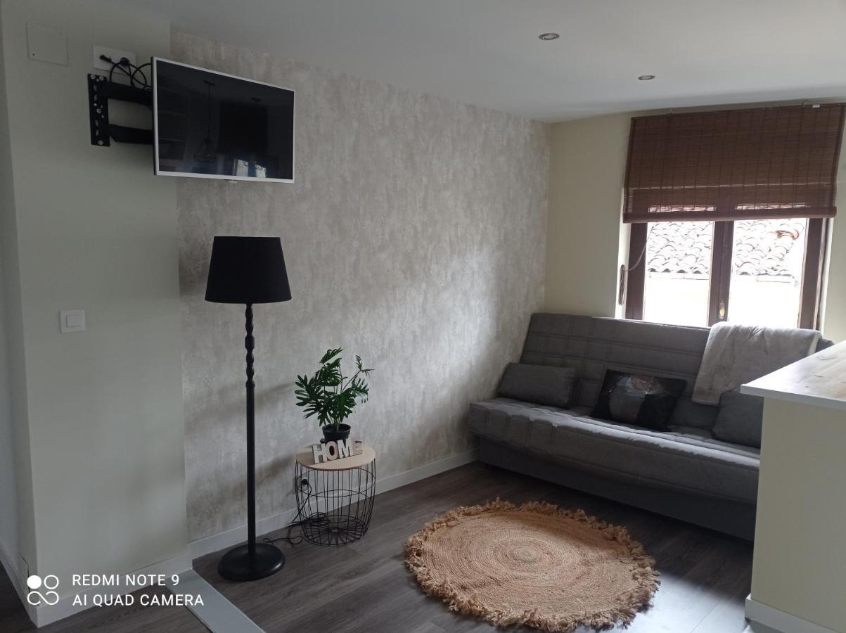 Zapaterias Apartamento Leão Exterior foto