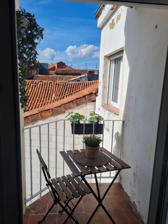 Zapaterias Apartamento Leão Exterior foto